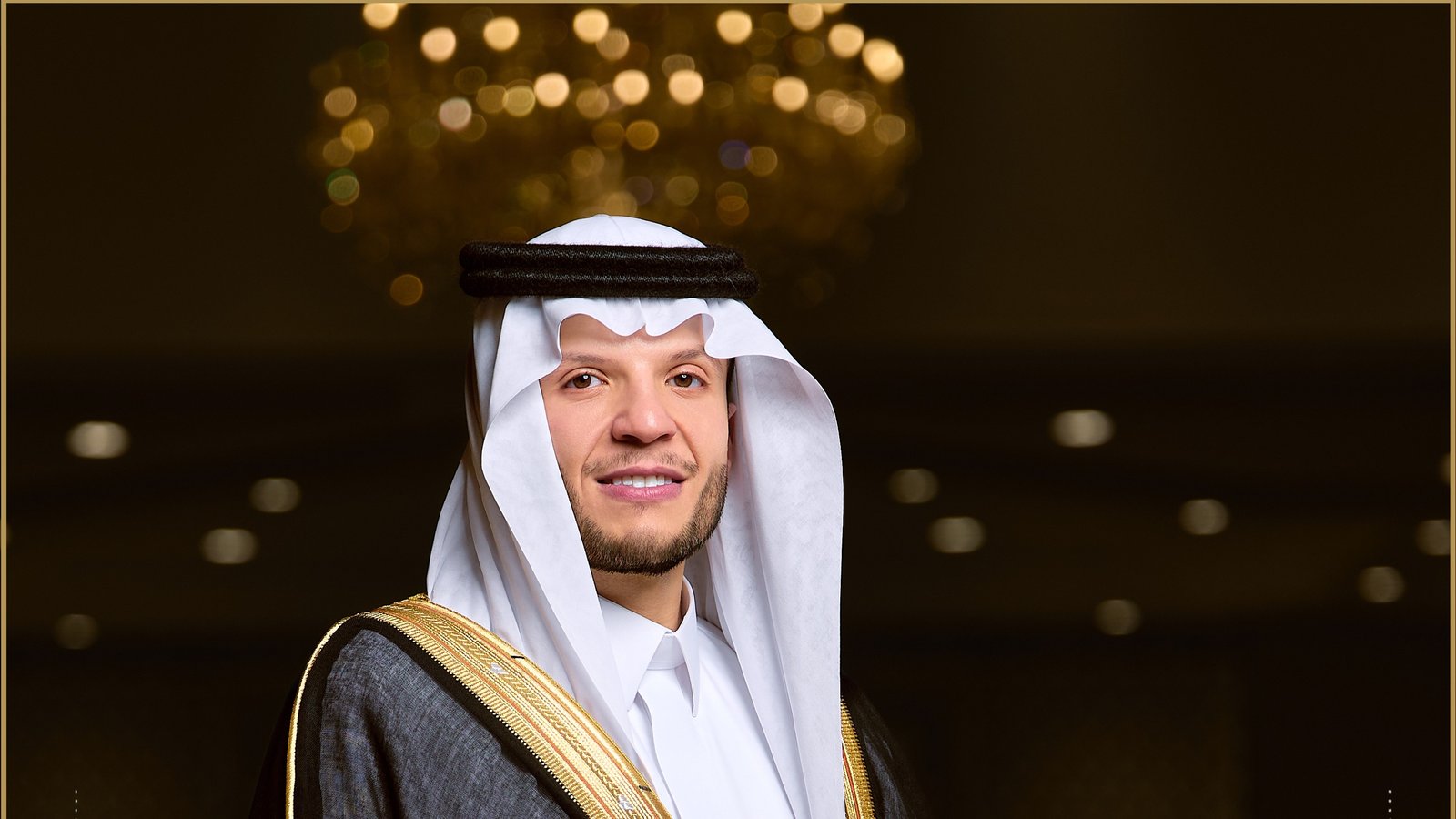 عبدالعزيز سعود العتيق